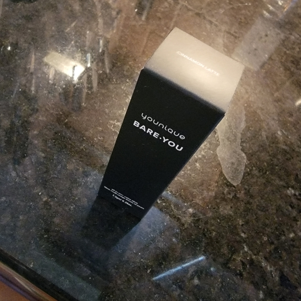Younique bare you all-in-one color stick